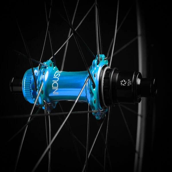 TR32 Industry Nine SOLiX M Wheelset