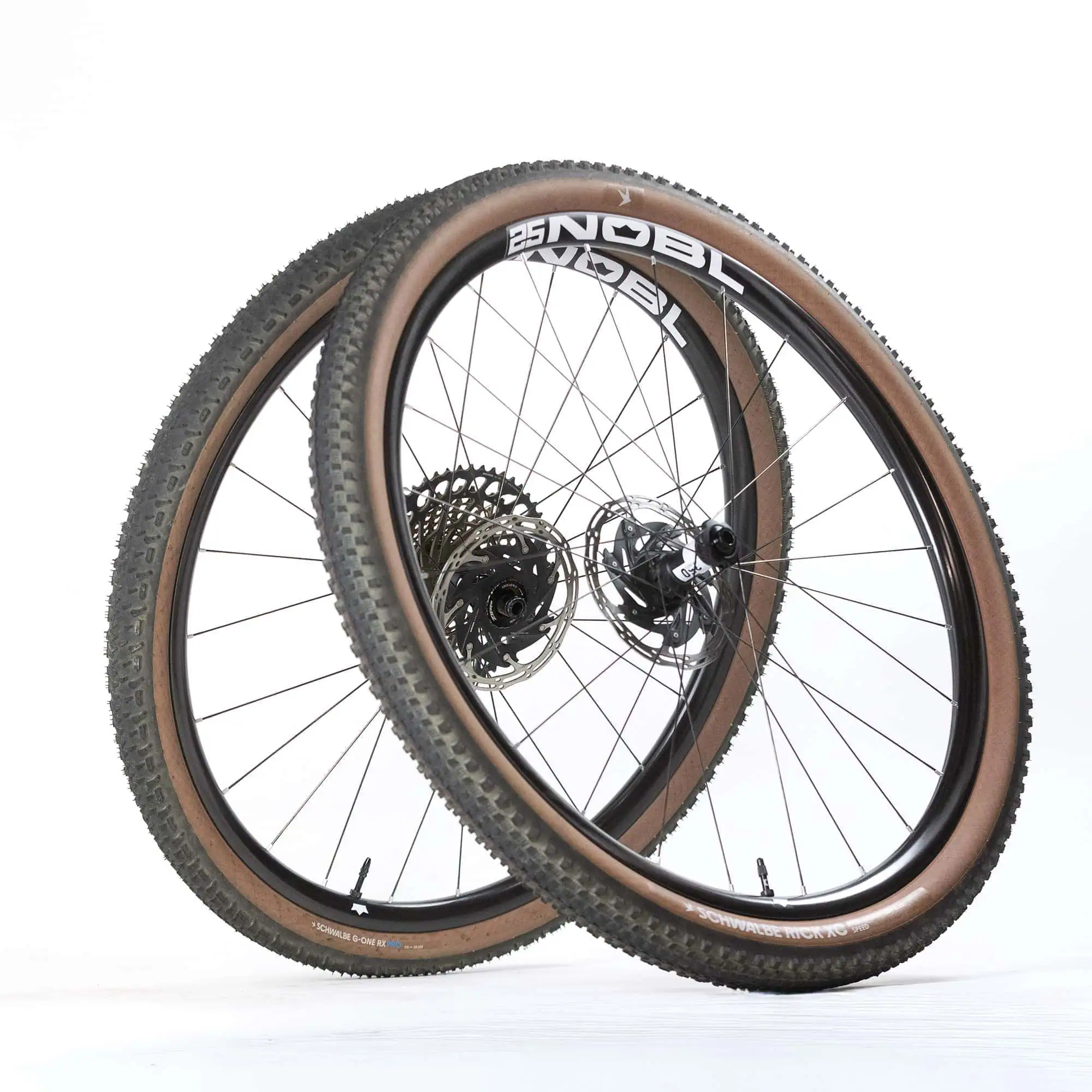 HR25 DT350 Gravel Quick Build Wheelset - Image 2